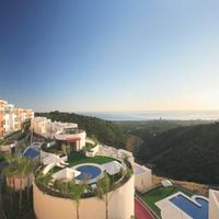 Апартаменты в большом городе, в горах, у моря в Испании, Андалусия, Марбелья, 70 кв.м.