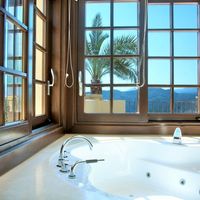 Вилла в горах в Испании, Андалусия, 1200 кв.м.