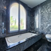 Вилла у моря в Испании, Андалусия, 533 кв.м.