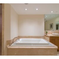 Апартаменты в США, Флорида, Бэл-Харбор, 178 кв.м.