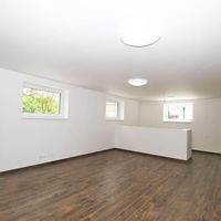 Квартира в Чехии, Прага, Нове-Двори, 165 кв.м.