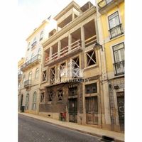 Other commercial property in Portugal, Lisbon, 1160 sq.m.