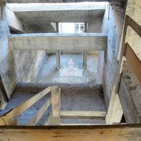 Other commercial property in Portugal, Lisbon, 1160 sq.m.