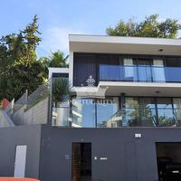 Villa at the seaside in Portugal, Madeira, 208 sq.m.