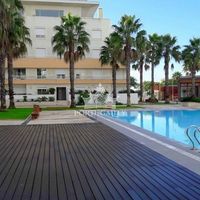 Apartment at the seaside in Portugal, Lisbon, Carcavelos, 145 sq.m.