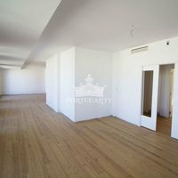 Penthouse in the big city in Portugal, Lisbon, 300 sq.m.