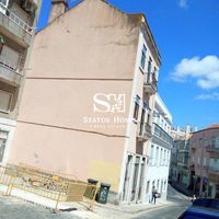 Другая коммерческая недвижимость в большом городе в Португалии, Лиссабон, 165 кв.м.