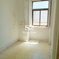 Другая коммерческая недвижимость в большом городе в Португалии, Лиссабон, 165 кв.м.