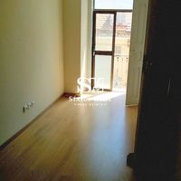 Другая коммерческая недвижимость в большом городе в Португалии, Лиссабон, 165 кв.м.