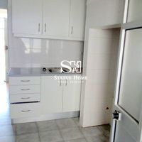 Другая коммерческая недвижимость в большом городе в Португалии, Лиссабон, 165 кв.м.