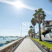 Apartment at the seaside in Portugal, Cascais, 110 sq.m.