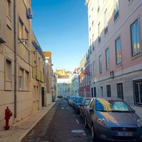Апартаменты в большом городе в Португалии, Лиссабон, 55 кв.м.