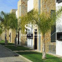 Апартаменты у моря в Португалии, Ольюш-ди-Агуа, 142 кв.м.