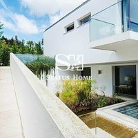 Villa in the suburbs, at the seaside in Portugal, Sintra, 688 sq.m.