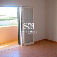 Апартаменты в пригороде в Португалии, 107 кв.м.