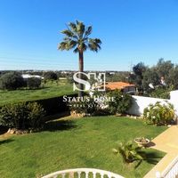 Вилла в пригороде в Португалии, 182 кв.м.