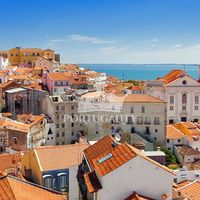 Rental house in the big city in Portugal, Lisbon, 290 sq.m.