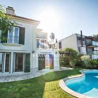 Villa at the seaside in Portugal, Estoril, 300 sq.m.