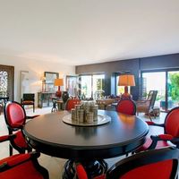 Apartment at the seaside in Portugal, Cascais, 240 sq.m.