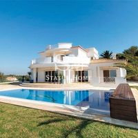 Villa in the suburbs, at the seaside in Portugal, Albufeira, 342 sq.m.
