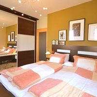 Flat Czechia, Prague, Vinohrady, 91 sq.m.