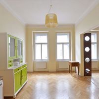 Квартира в Чехии, Прага, Винограды, 79 кв.м.