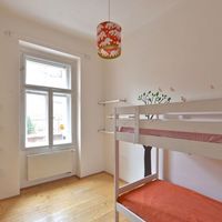 Квартира в Чехии, Прага, Винограды, 79 кв.м.