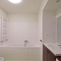 Квартира в Чехии, Прага, Винограды, 79 кв.м.