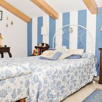 House in the suburbs in Spain, 280 sq.m.