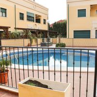 House in the suburbs in Spain, 280 sq.m.