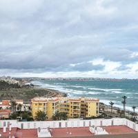 Квартира у моря в Испании, Валенсия, Торревьеха, 100 кв.м.