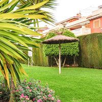 House in the suburbs, at the seaside in Spain, Comunitat Valenciana, Torrevieja, 220 sq.m.