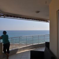 Flat at the seaside in Turkey, Alanya, 110 sq.m.