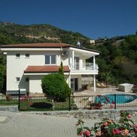 Элитная недвижимость в лесу в Турции, Аланья, 295 кв.м.