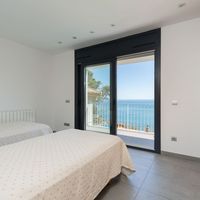 Apartment in Spain, Catalunya, Girona, 800 sq.m.