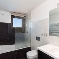 Apartment in Spain, Catalunya, Girona, 310 sq.m.