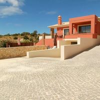 Villa at the seaside in Portugal, 320 sq.m.