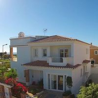 Вилла у моря в Португалии, 175 кв.м.