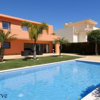Вилла у моря в Португалии, 302 кв.м.