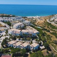 Apartment at the seaside in Portugal, 127 sq.m.