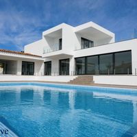 Вилла у моря в Португалии, 404 кв.м.