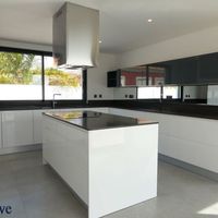 Вилла у моря в Португалии, 404 кв.м.