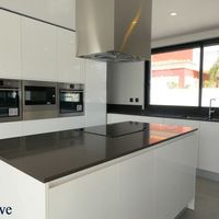 Вилла у моря в Португалии, 404 кв.м.