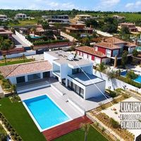 Вилла у моря в Португалии, 404 кв.м.