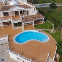 Villa at the seaside in Portugal, 671 sq.m.
