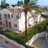 Villa at the seaside in Portugal, 671 sq.m.