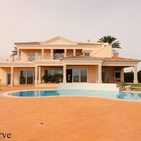 Villa at the seaside in Portugal, 671 sq.m.