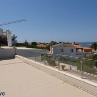 Villa at the seaside in Portugal, 655 sq.m.