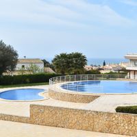 Апартаменты в большом городе, у моря в Португалии, Алгарви, Албуфейра, 131 кв.м.