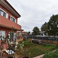 Вилла в пригороде в Португалии, 220 кв.м.